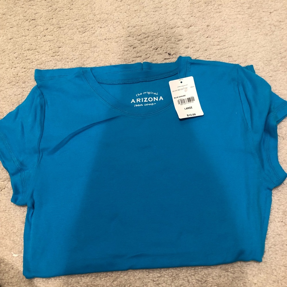 NWT Arizona Jean Co. Crew Neck Tee